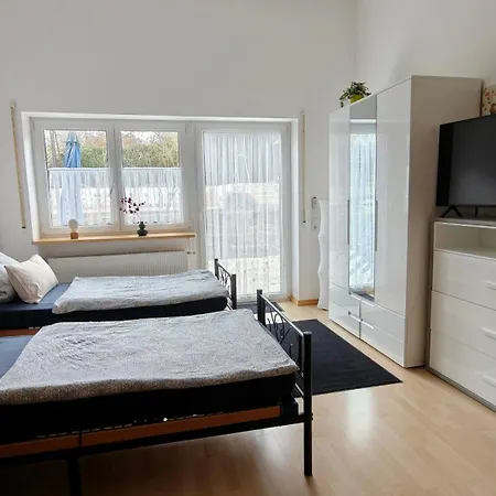 Kurpension Messmer 게스트하우스 텐겐